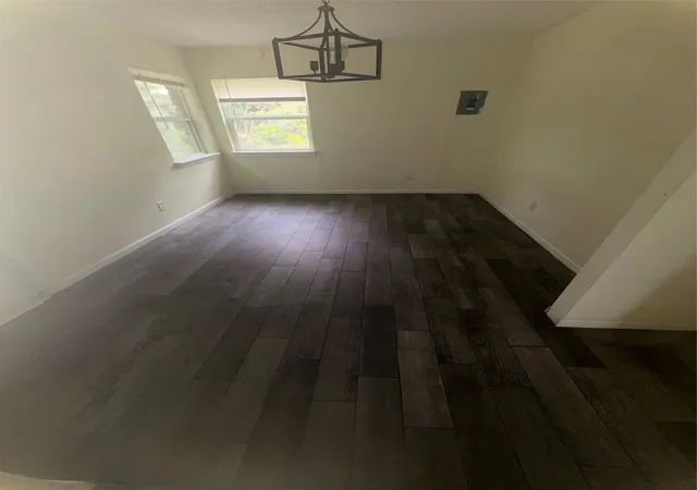 4th image of 6033 Ramey Ave, Fort Worth, TX 76112 | MLS# 21350245