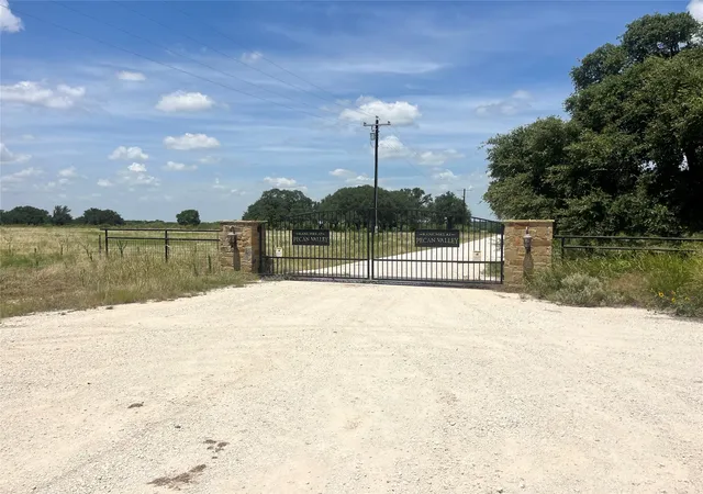 2nd image of 539 Pecan Valley Dr, Gustine, TX 76455 | MLS# 21349635