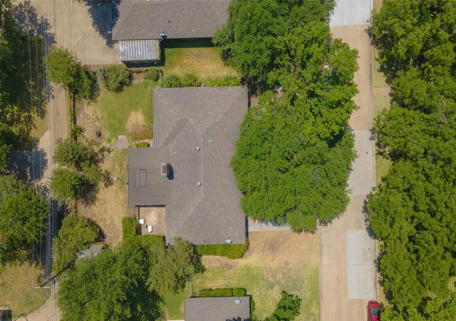 20th image of 1710 Surrey Cir, Grand Prairie, TX 75050 | MLS# 21318664