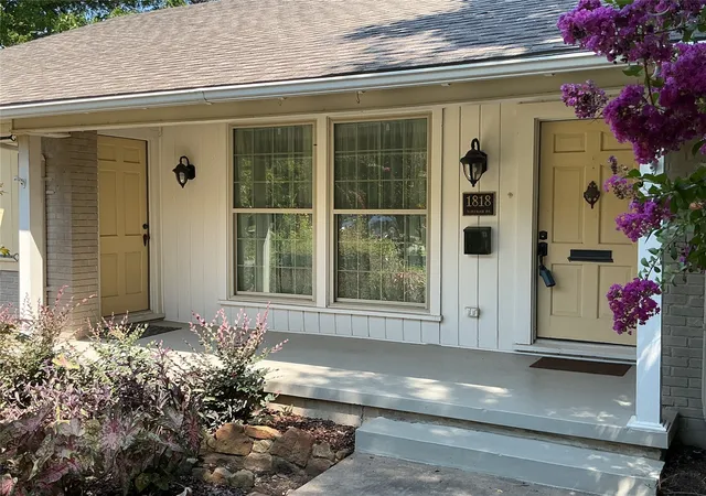 Photo 19 of Single family home for sale at 1818 Maplewood Ave, Corsicana, TX 75110 | MLS# 21347325 | Listing updated on 2026-08-23