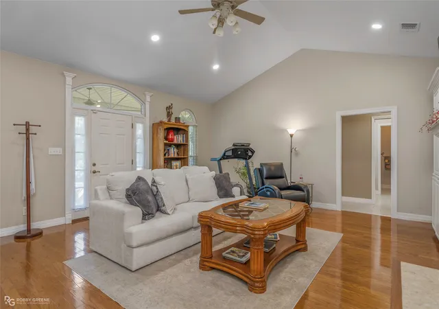 Photo 3 of Single family home for sale at 164 Parker Rd, Haughton, LA 71037 | MLS# 21312084 | Listing updated on 2026-08-30