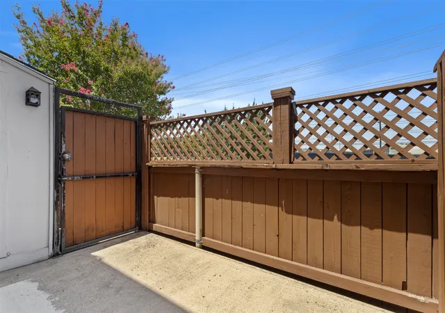 16th image of 7801 Royal Ln, Dallas, TX 75230 | MLS# 21349688