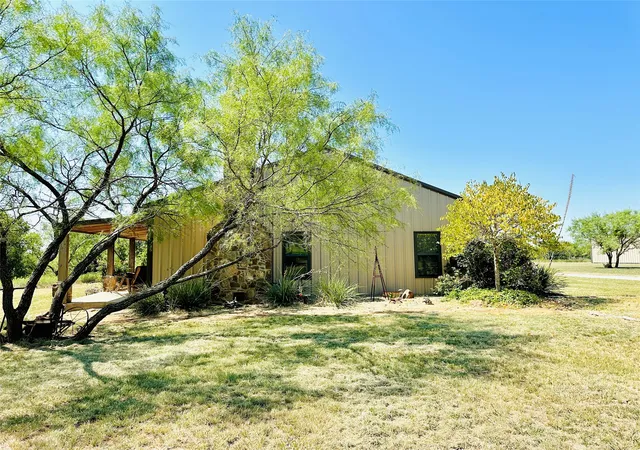 Photo 3 of Single family home for sale at 2017 Cr 188, Cross Plains, TX 76443 | MLS# 21349960 | Listing updated on 2026-08-07