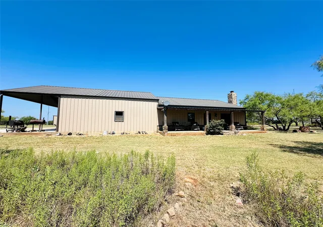Photo 4 of Single family home for sale at 2017 Cr 188, Cross Plains, TX 76443 | MLS# 21349960 | Listing updated on 2026-08-07