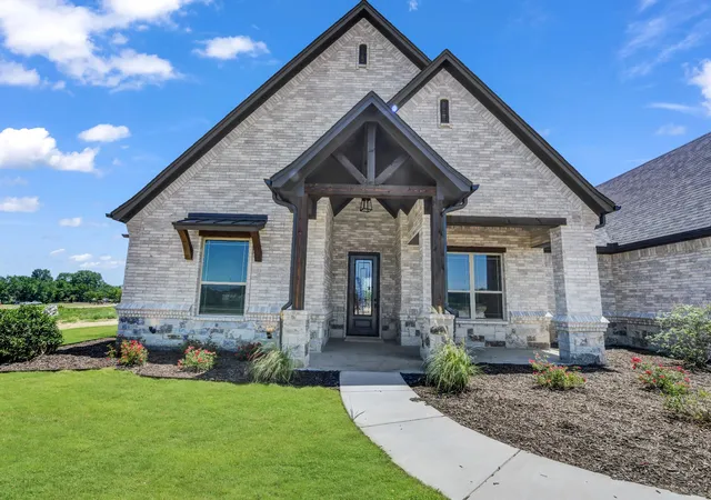 4th image of 124 Desperado Wy, Weatherford, TX 76088 | MLS# 21350571