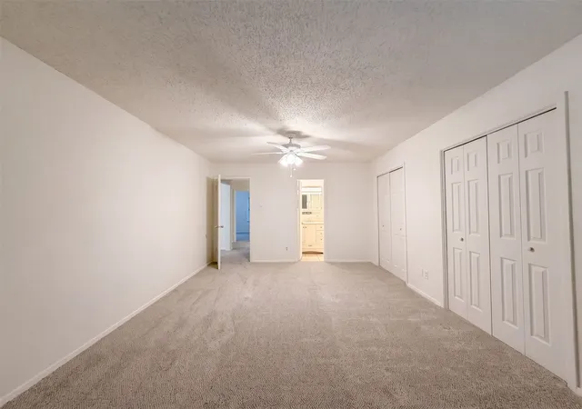 3rd image of 1713 Steinburg Ln, Fort Worth, TX 76134 | MLS# 21350589