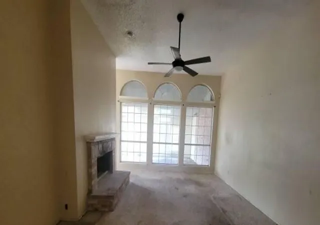 Photo 2 of Sale Pending at 1108 Kensington Dr, De Soto, TX 75115 | MLS# 21350600 | Listing updated on 2026-08-31
