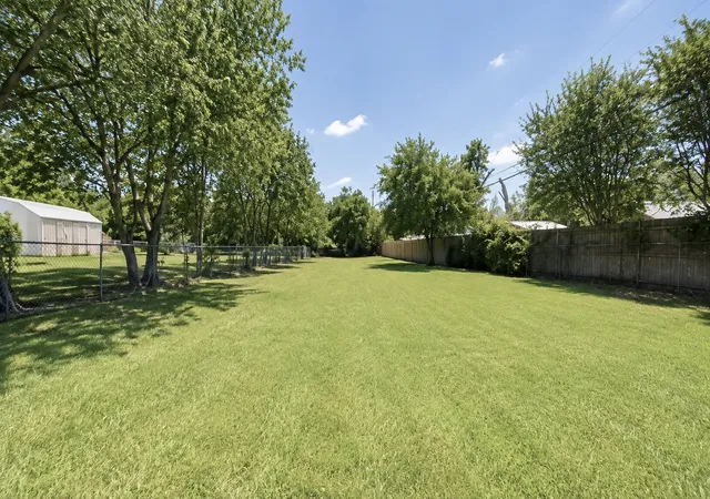11th image of 5041 Fairfax St, Fort Worth, TX 76116 | MLS# 21349356