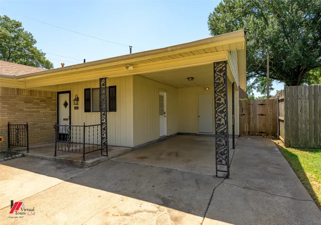4th image of 1404 Holiday Pl, Bossier City, LA 71112 | MLS# 21348298