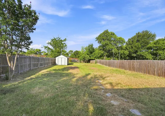 24th image of 522 Berryhill Dr, Mansfield, TX 76063 | MLS# 21337897