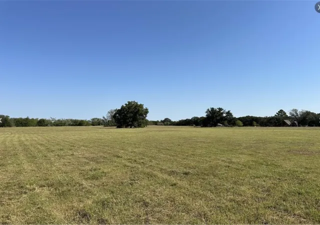 Photo 2 of Land for sale at 111 County Road 111, Kaufman, TX 75142 | MLS# 21348632 | Listing updated on 2026-08-05
