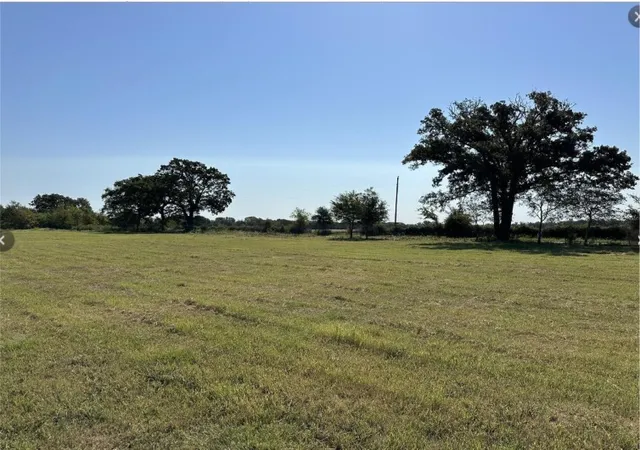 Photo 3 of Land for sale at 111 County Road 111, Kaufman, TX 75142 | MLS# 21348632 | Listing updated on 2026-08-05