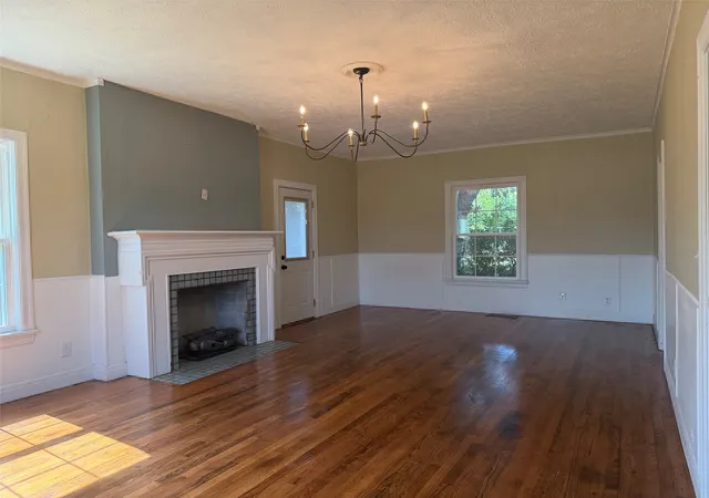 Photo 3 of Single family home for sale at 926 Calaveras St, Graham, TX 76450 | MLS# 21350537 | Listing updated on 2026-08-06