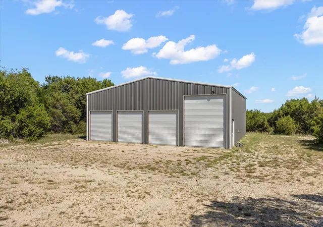 3rd image of 260 Lakeside Dr, Bluff Dale, TX 76433 | MLS# 21350652