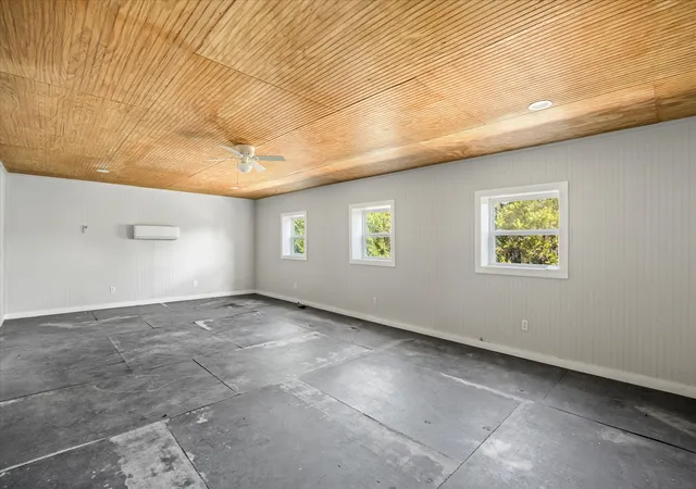 5th image of 260 Lakeside Dr, Bluff Dale, TX 76433 | MLS# 21350652