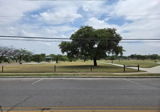 2nd image of 5605 Ramey Ave, Fort Worth, TX 76112 | MLS# 21350758