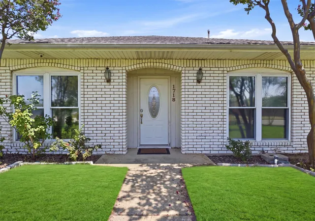 Photo 3 of Sale Pending at 1718 Merrimac Trl, Garland, TX 75043 | MLS# 21348832 | Listing updated on 2026-08-28