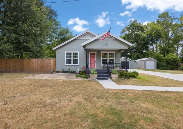 Photo 2 of Single family home for sale at 1241 N Beaulah St, Hawkins, TX 75765 | MLS# 21350766 | Listing updated on 2026-08-19
