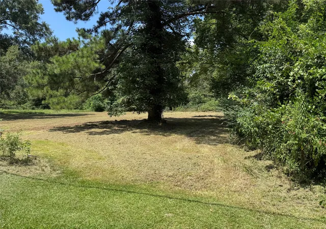 Photo 3 of Land for sale at 621 Lincoln St, Benton, LA 71006 | MLS# 21350799 | Listing updated on 2026-09-07