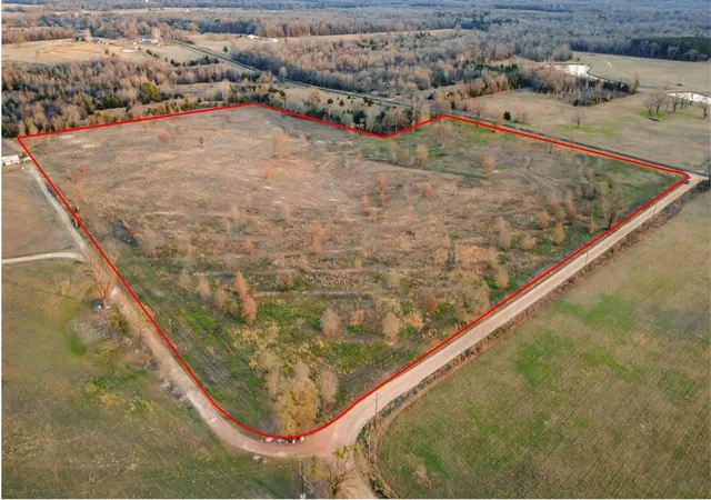 Land for sale at 0000 County Road 2425, Como, TX 75431 | MLS# 21350814 | Listing updated on 2026-09-02