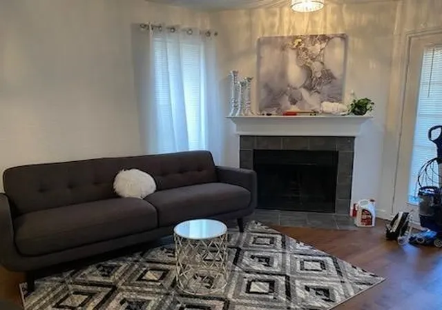 2nd image of 9827 Walnut St #112, Dallas, TX 75243 | MLS# 21350822