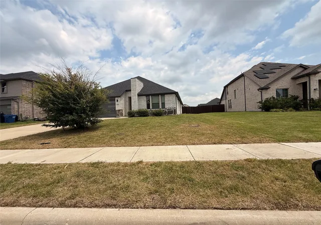 2nd image of 430 Ardsley Ln, Forney, TX 75126 | MLS# 21350492