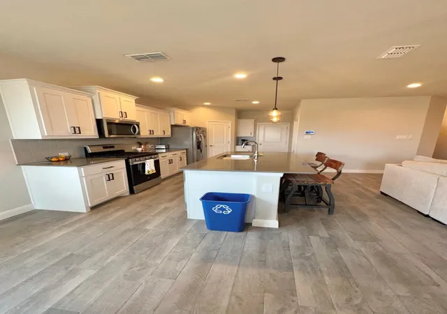 image of 521 Roundstone Rd, Haslet, TX 76052 | MLS# 21350832