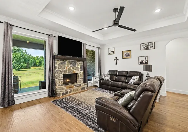 4th image of 606 Central Rd, Weatherford, TX 76088 | MLS# 21350657