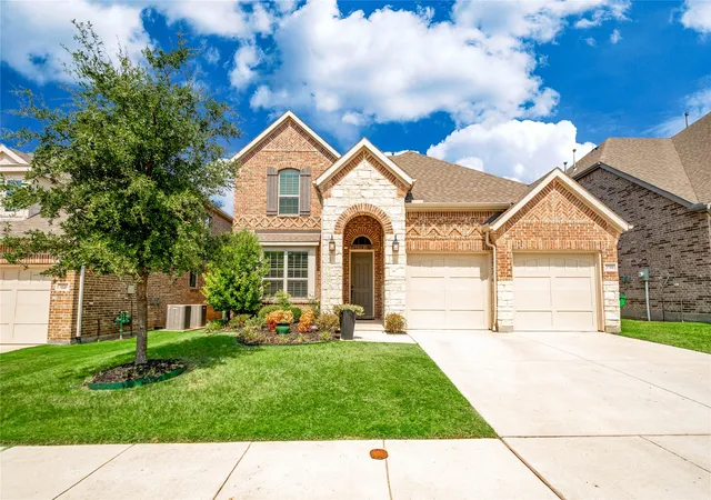 Photo 2 of Sale Pending at 3700 Water Mill Wy, Argyle, TX 76226 | MLS# 21350862 | Listing updated on 2026-08-24