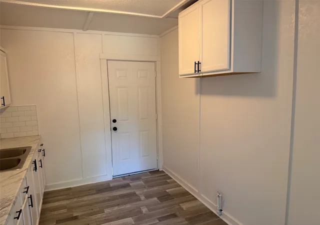 Photo 4 of Single family home for sale at 506 W Trinity St, Groesbeck, TX 76642 | MLS# 21335226 | Listing updated on 2026-08-05