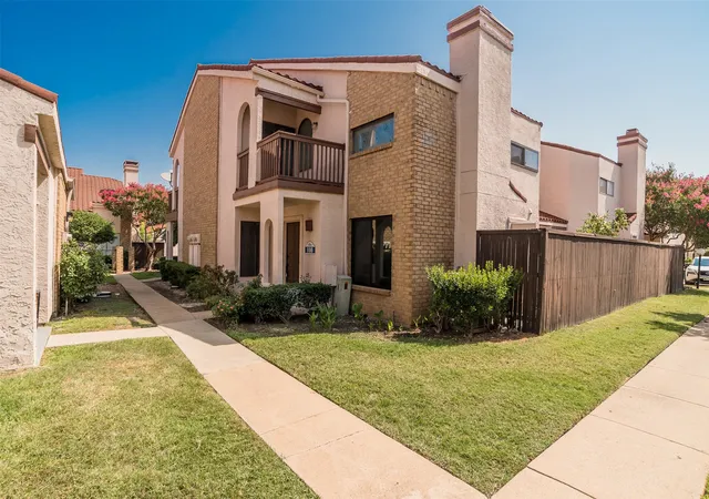 Photo 2 of Sale Pending at 525 Ranch Trl #146, Irving, TX 75063 | MLS# 21348531 | Listing updated on 2026-08-20