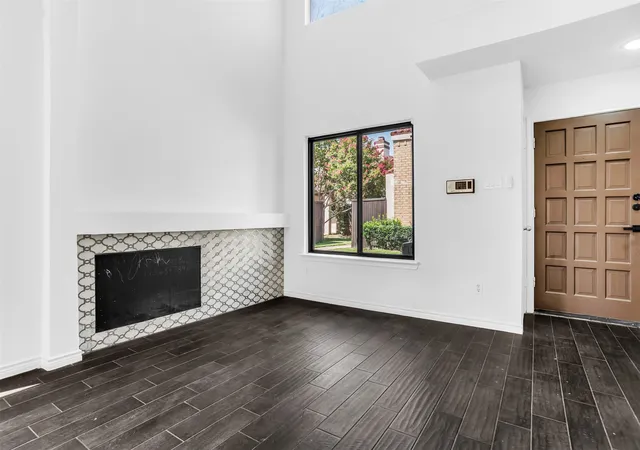 Photo 4 of Sale Pending at 525 Ranch Trl #146, Irving, TX 75063 | MLS# 21348531 | Listing updated on 2026-08-20