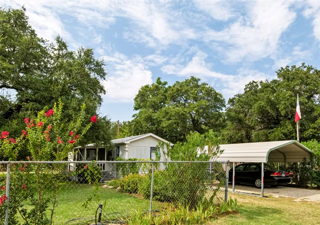 Photo 3 of Manufactured home for sale at 531 River Park Rd, Mc Gregor, TX 76657 | MLS# 21350938 | Listing updated on 2026-08-22