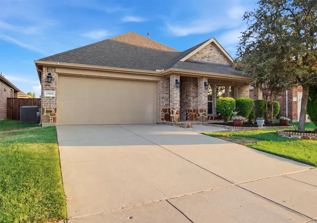 Photo 3 of Sale Pending at 15821 Langsdale St, Frisco, TX 75036 | MLS# 21346750 | Listing updated on 2026-08-22