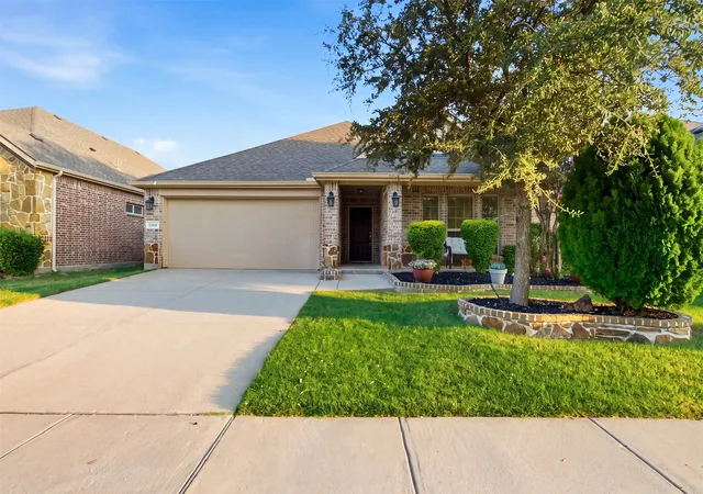 Photo 3 of Sale Pending at 15821 Langsdale St, Frisco, TX 75036 | MLS# 21346750 | Listing updated on 2026-08-22
