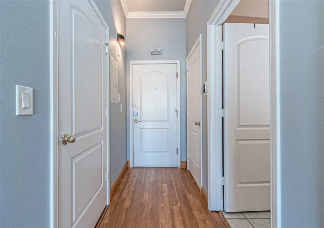 Photo 2 of Sale Pending at 3225 Turtle Creek Blvd #1040, Dallas, TX 75219 | MLS# 21341661 | Listing updated on 2026-08-25