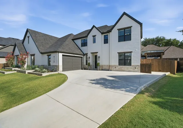Photo 2 of Single family home for sale at 9128 Conejo Ct, North Richland Hills, TX 76182 | MLS# 21350892 | Listing updated on 2026-08-12