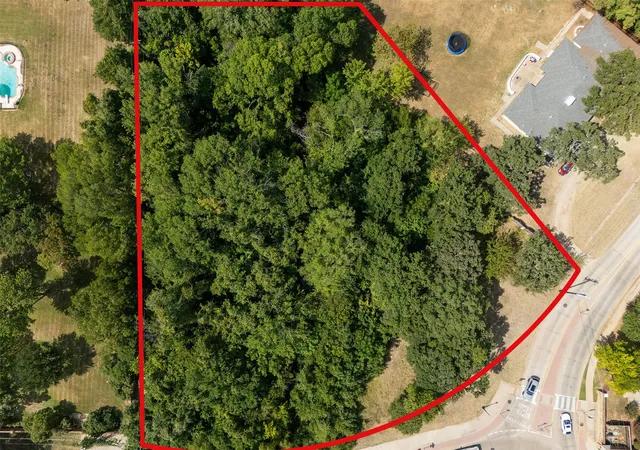 Photo 1 of Land for sale at 3900 Jackson Rd, Colleyville, TX 76034 | MLS# 21348703 | Listing updated on 2026-08-12