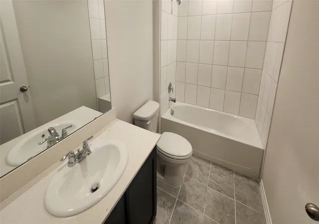 Photo 3 of Sale Pending at 1201 Bristlecone Dr, Nevada, TX 75173 | MLS# 21351034 | Listing updated on 2026-08-18