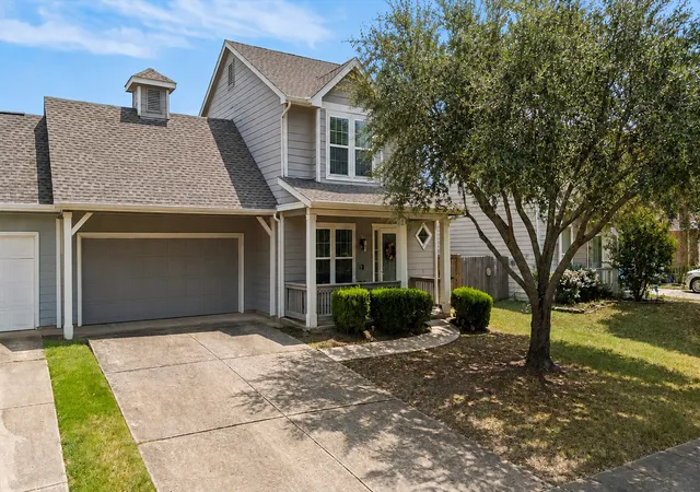 1st image of 811 Greene Wy, Wylie, TX 75098 | MLS# 21339748