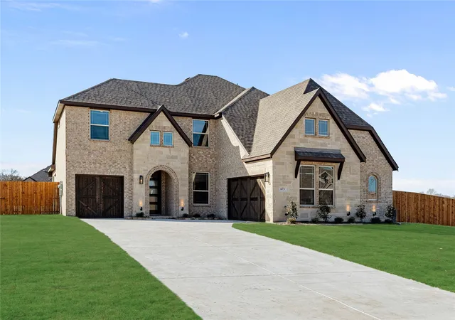 Photo 1 of Single family home for sale at 673 Serenity Ln, Red Oak, TX 75154 | MLS# 21351099 | Listing updated on 2026-10-07