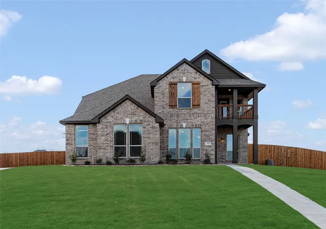 Photo 3 of Single family home for sale at 733 Serenity Ln, Red Oak, TX 75154 | MLS# 21351107 | Listing updated on 2026-10-07