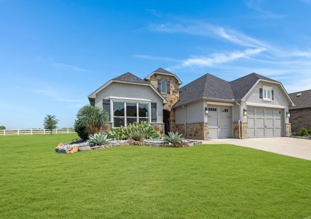 Photo 2 of Sale Pending at 12424 Blue Granite Dr, Denton, TX 76207 | MLS# 21351121 | Listing updated on 2026-08-24