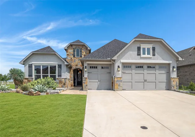 Photo 3 of Sale Pending at 12424 Blue Granite Dr, Denton, TX 76207 | MLS# 21351121 | Listing updated on 2026-08-24