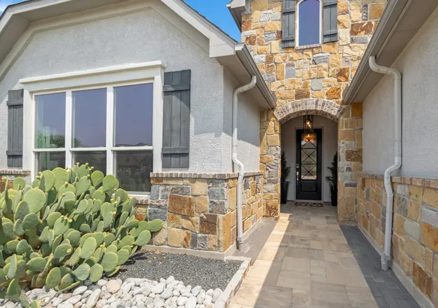 Photo 3 of Sale Pending at 12424 Blue Granite Dr, Denton, TX 76207 | MLS# 21351121 | Listing updated on 2026-08-24