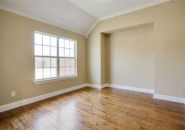 Photo 3 of Single family home for sale at 317 Billo Ct, Weatherford, TX 76087 | MLS# 21351091 | Listing updated on 2026-08-06