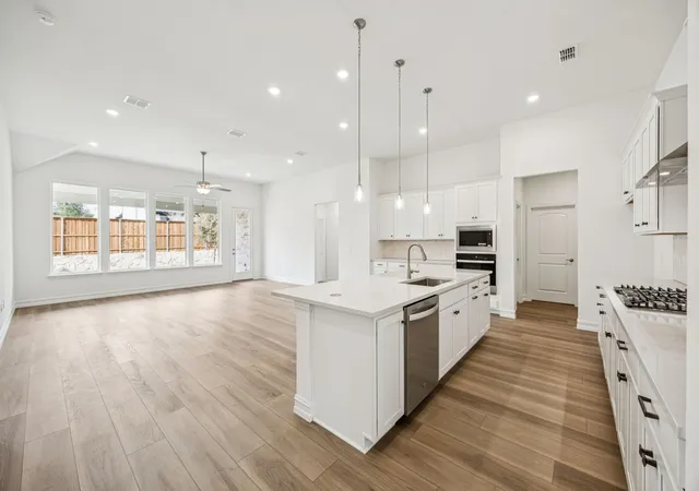 Photo 2 of Single family home for sale at 11148 Roxburgh Rd, Haslet, TX 76052 | MLS# 21350664 | Listing updated on 2026-08-25