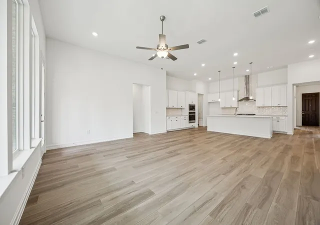 Photo 4 of Single family home for sale at 11148 Roxburgh Rd, Haslet, TX 76052 | MLS# 21350664 | Listing updated on 2026-10-07