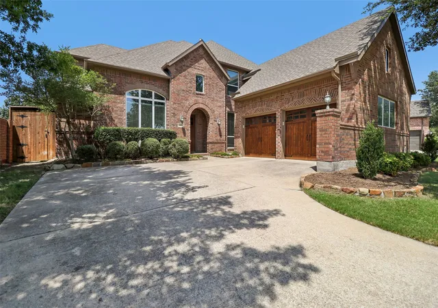 1st image of 9601 Brazendine Dr, Fort Worth, TX 76244 | MLS# 21350377