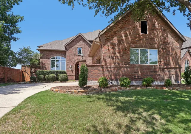 3rd image of 9601 Brazendine Dr, Fort Worth, TX 76244 | MLS# 21350377
